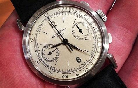 1946 patek philippe rare platinum chronograph ref 1579 specifications|Patek Philippe Chronograph 1579 .